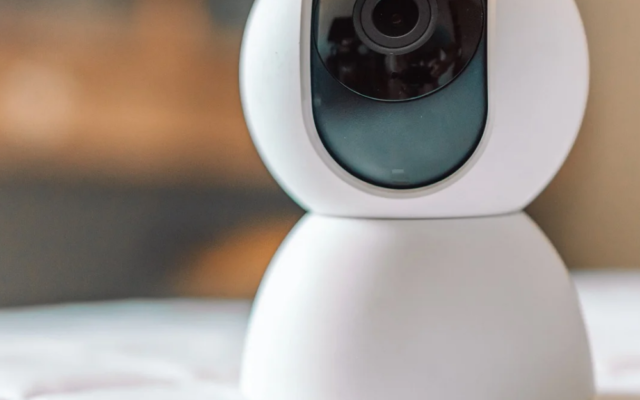 How to Choose a Home Security Camera on Any Budget