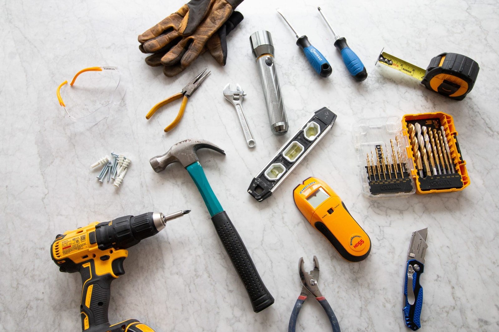 Essential Home Improvement Tools Every Homeowner Needs