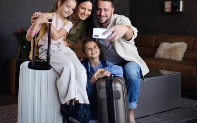 Home Security Tips for Families Going on Vacation