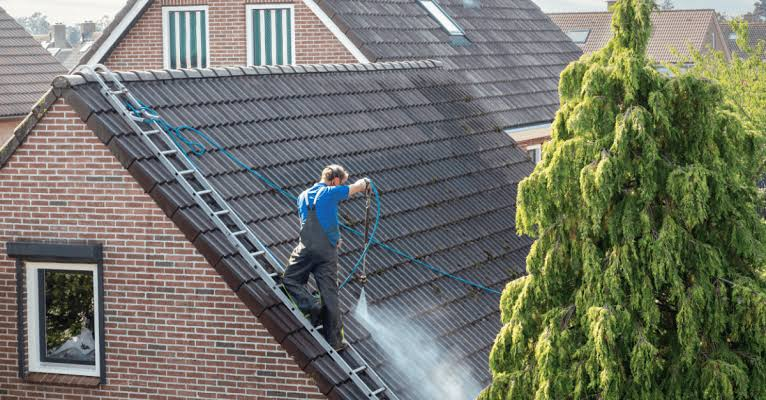 Peak Roof Clean’s roof cleaning service in Heanor